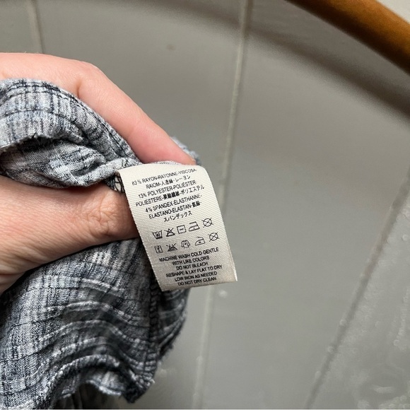 We The Free Rayon Side V Tunic Top - Picture 3 of 8